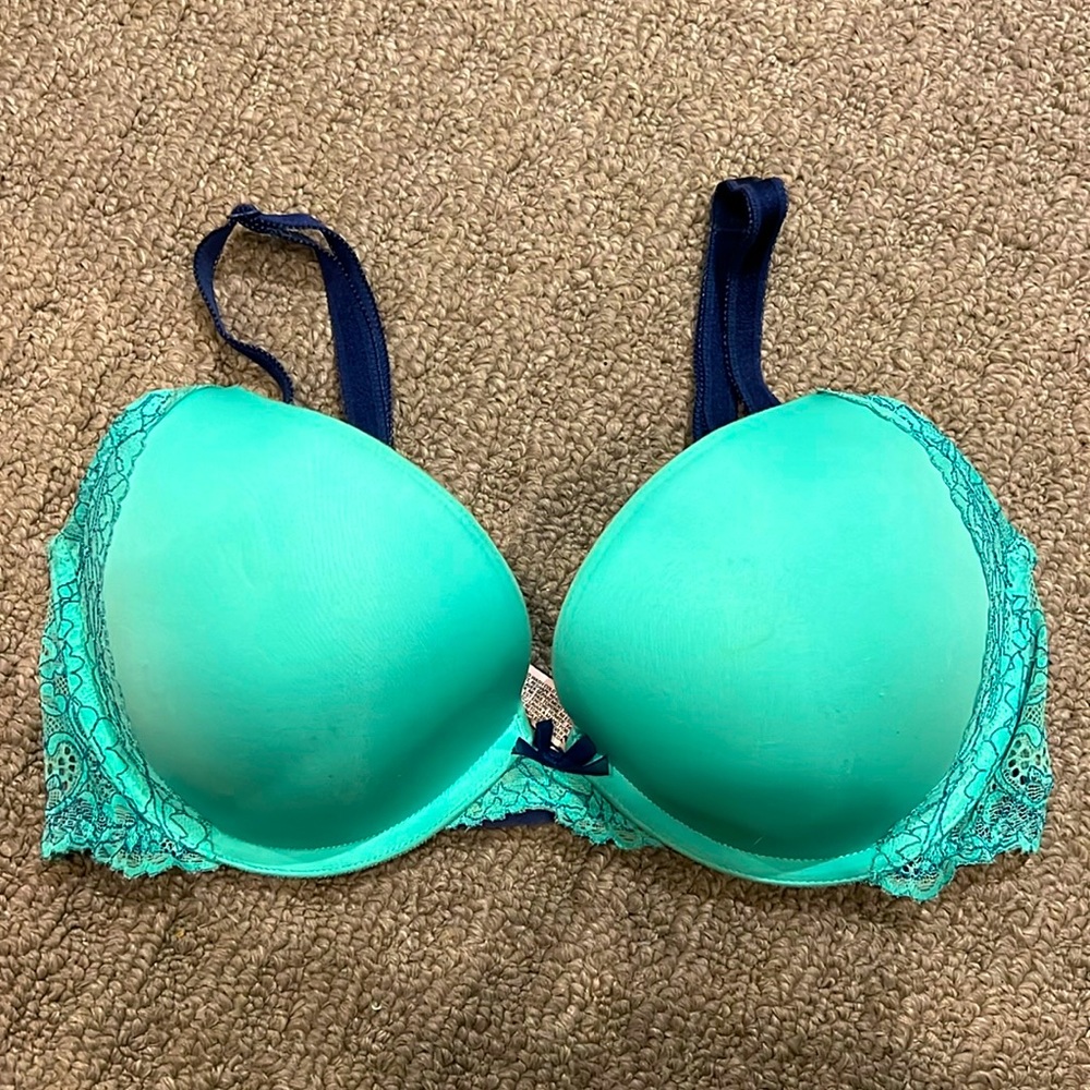 Victoria’s Secret bra